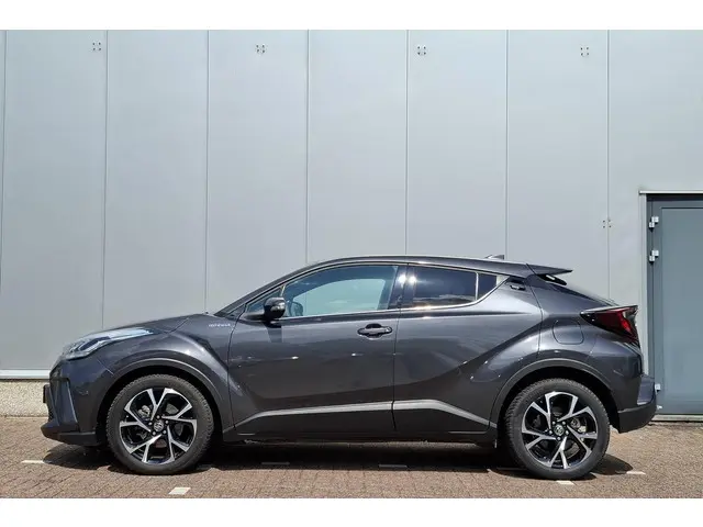 Toyota C-HR 1.8 Hybrid Dynamic 2021 Hybride Benzine 3