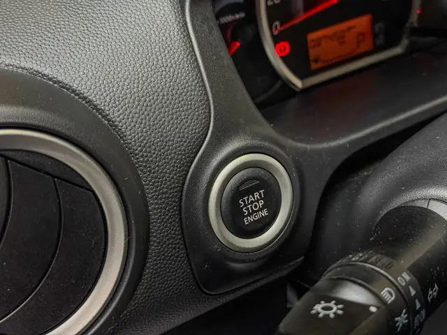 Mitsubishi Space Star 1.2 Intense 2015 Benzine 16