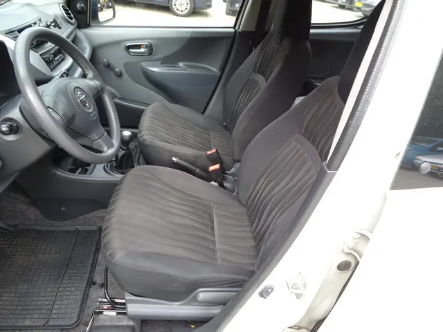 Nissan Pixo 1.0 Visia 2013 Benzine 13