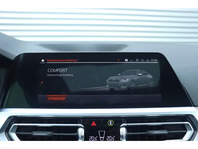 BMW 2 Serie Coupé M240i xDrive 2022 Benzine 28