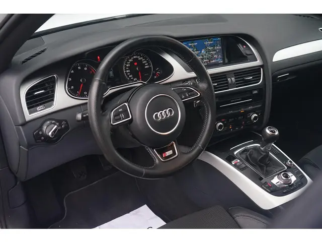 Audi A4 2
