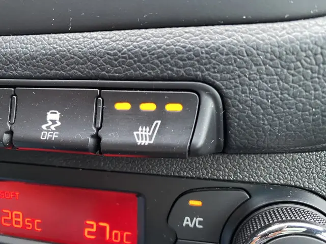 Kia cee'd 1.0 T-GDi GT-Line Summer Edition 2017 Benzine 12