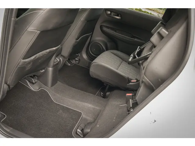 Honda Jazz 1.5i e:HEV ADVANCE 2024 Hybride Benzine 42