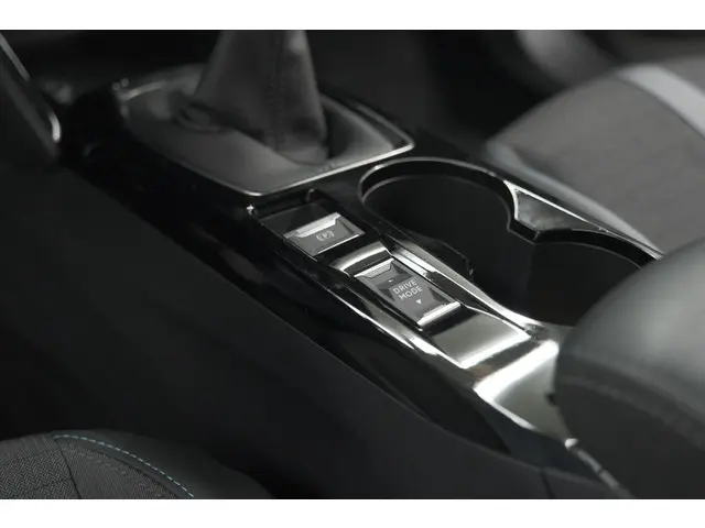 Peugeot 2008 PureTech 102 Allure Pack 2021 Benzine 30