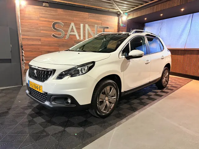 Peugeot 2008 |1.2 PureTech Blue Lion | Pano | 2017 Benzine 22