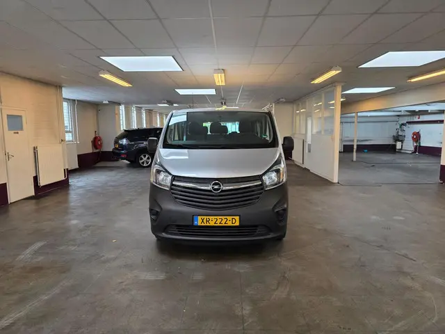 Opel Vivaro Combi 1.6 CDTI L2H1 2019 Diesel 2