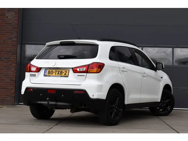 Mitsubishi ASX 1.6 Intense ClearTec 2012 Benzine 7