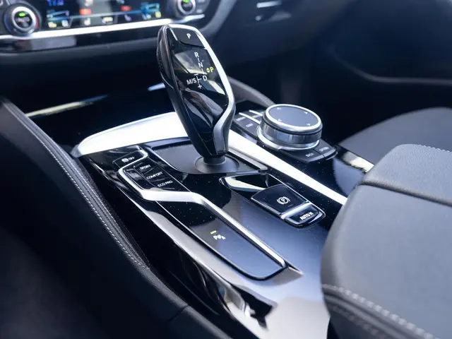 BMW 5 Serie Touring 540i xDrive 2022 Benzine 31