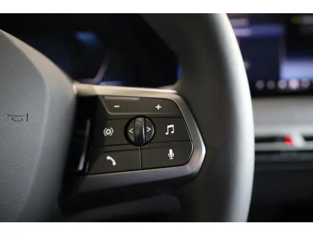 BMW iX xDrive45 2025 Elektrisch 30