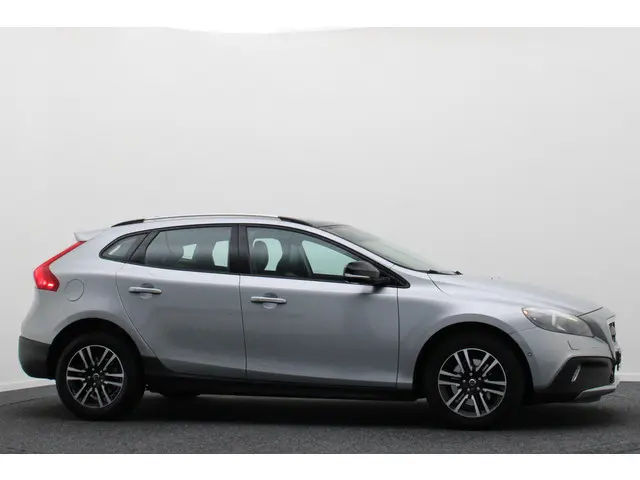 Volvo V40 Cross Country 1.6 T4 Summum 2014 Benzine 21
