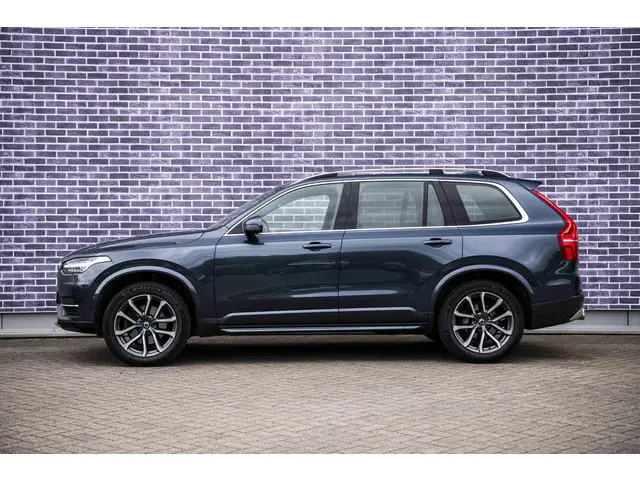 Volvo XC90 2.0 D4 90th Anniversary Edition 2018 Diesel 5