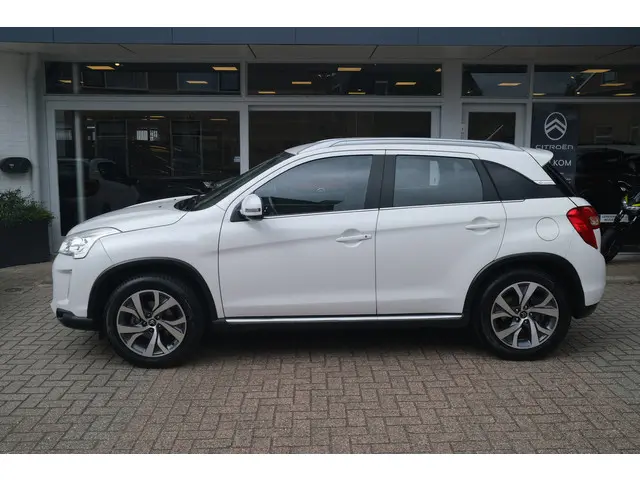 Citroën C4 Aircross 1.6 115 Collection 2014 Benzine 3