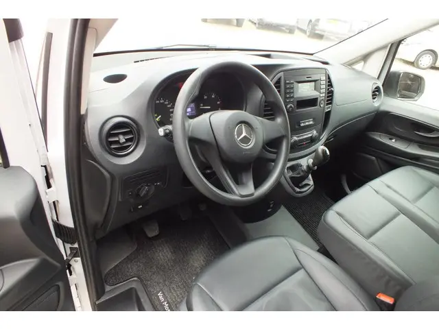 Mercedes-Benz Vito 114 CDI Extra Lang 2015 Diesel 2