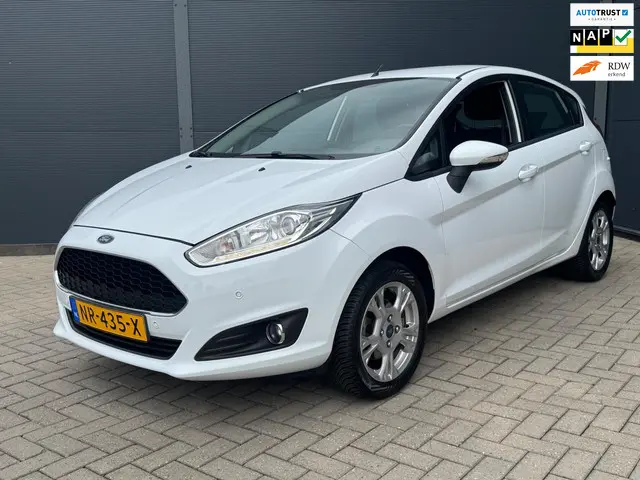 Ford Fiesta 1.0 Style Nap / Navi / Pdc / Led 2017 Benzine