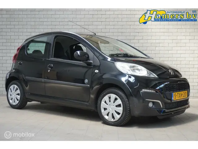 Peugeot 107 1.0 Envy 2014 Benzine