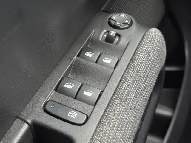 Citroën C3 Aircross 1.2 PureTech S&S Shine 2018 Benzine 26
