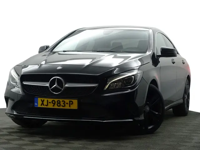 Mercedes-Benz CLA 180 AMG Edition Plus- 2016 Benzine 19