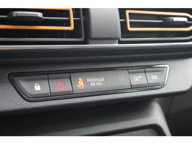 Dacia Sandero Stepway 1.0 TCe 90 Comfort 2023 Benzine 10