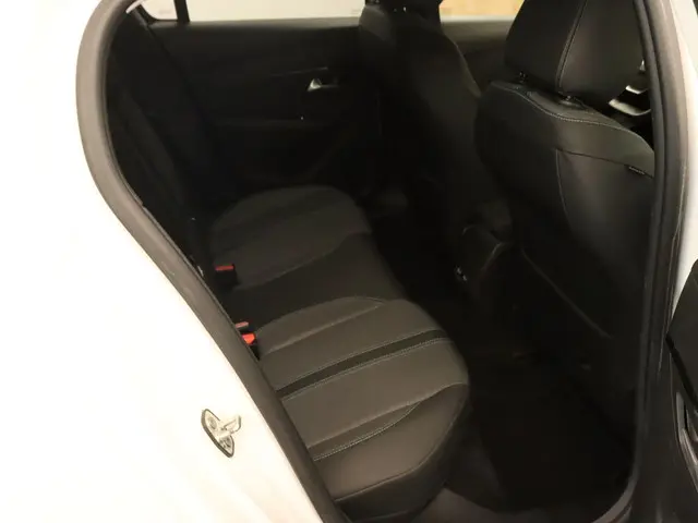 Peugeot e-208 EV Allure 50 kWh 2021 Elektrisch 15