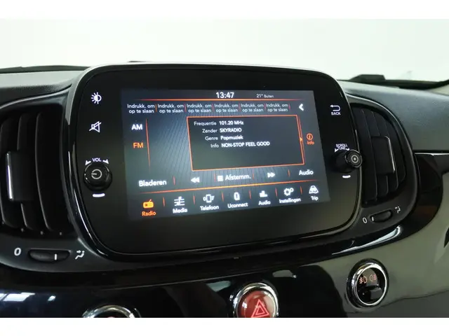 Fiat 500 1.2 Lounge 2018 Benzine 20