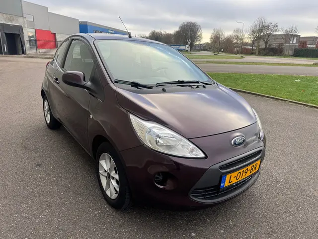 Ford Ka 1.2 Champions Edition Airco !! 2013 Benzine 4