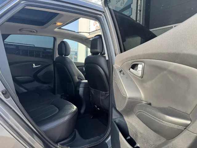 Hyundai ix35 1.6i GDI i-Vision 2015 Benzine 21