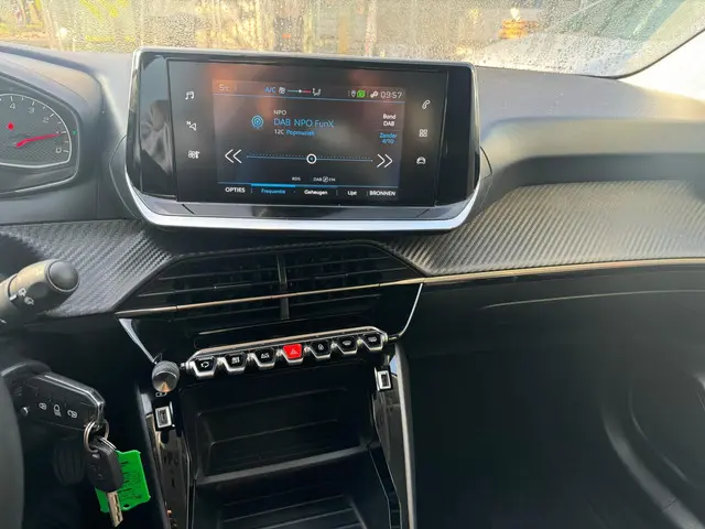 Peugeot 208 1.2 PureTech Active AIRCO 2022 Benzine 14