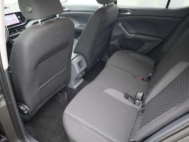 Volkswagen T-Cross 1.0TSI/95PK Life 2021 Benzine 19