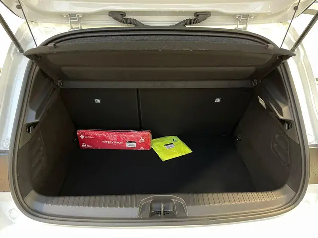 Mitsubishi Colt 1.6 HEV Intense+ 2025 Hybride Benzine 36