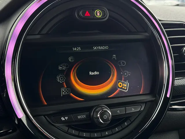 MINI Clubman Mini 1.5 One Salt Business 2016 Benzine 28