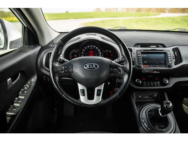 Kia Sportage 1.6 GDI 20th Anniversary 2013 Benzine 17