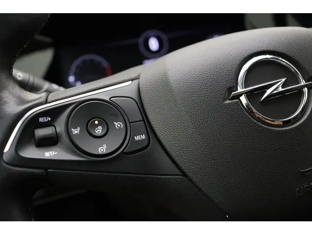 Opel Grandland 1.2 Turbo 130pk GS Line 2022 Benzine 22