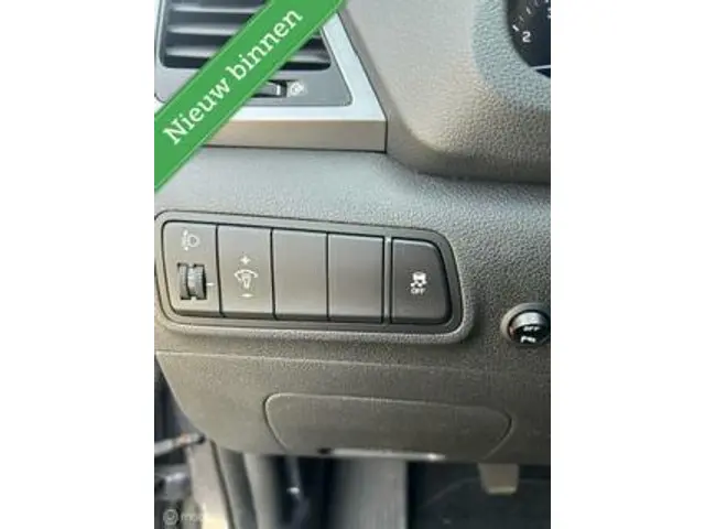 Hyundai Tucson 1.6 GDi i-Motion 2016 Benzine 6