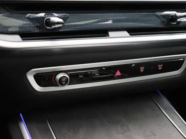 BMW X7 xDrive40i 2025 Benzine 28