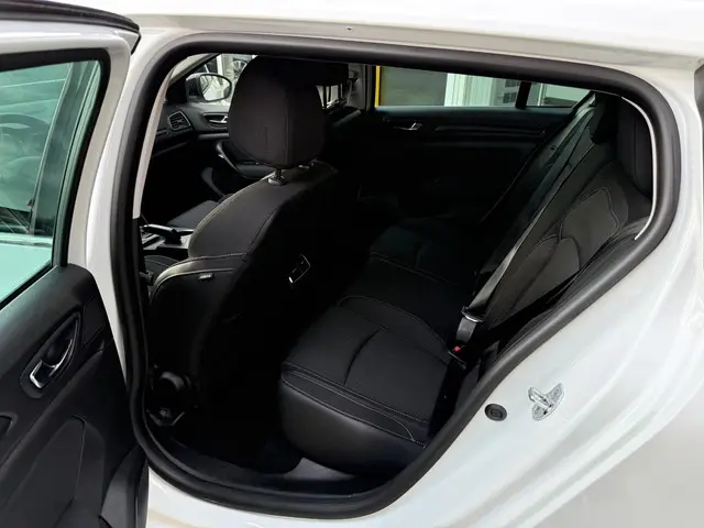 Renault Mégane Estate 1.5 dCi Limited 2018 Diesel 7