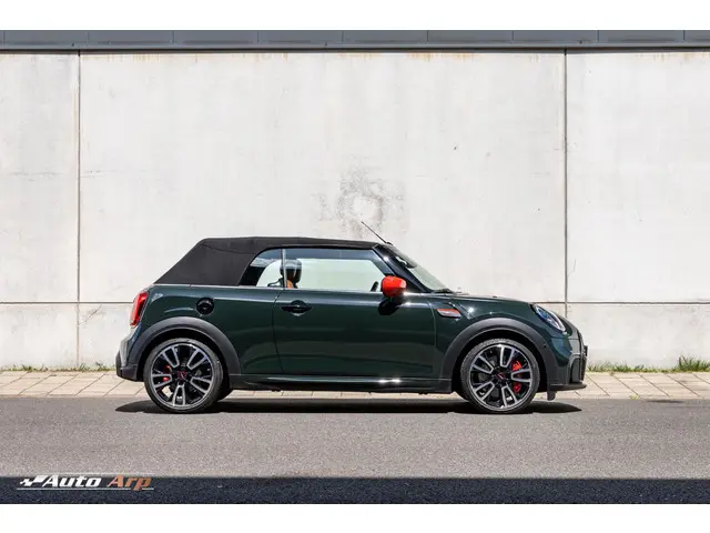 MINI Cooper Cabrio Mini 2.0 John Works 2021 Benzine 4