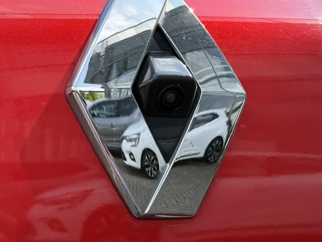 Renault Captur 1.3 160 iconic 2023 Benzine 19