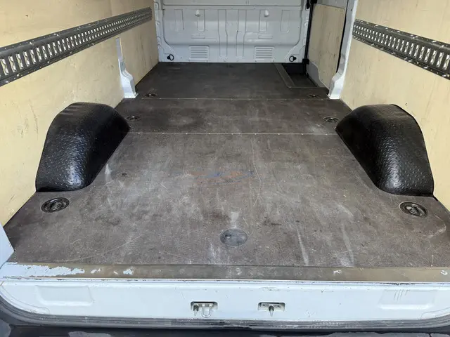 Maxus Deliver9 2.0 CiT 150PK 2024 Diesel 13