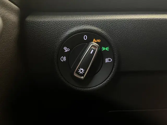 Volkswagen T-Roc 1.5 TSI Style 2023 Benzine 35