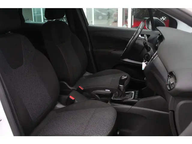 Opel Crossland 1.2 Edition//Navi!! 2021 Benzine 24