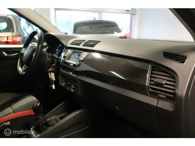 Škoda Fabia Combi 1.2 TSI Monte Carlo 2016 Benzine 13