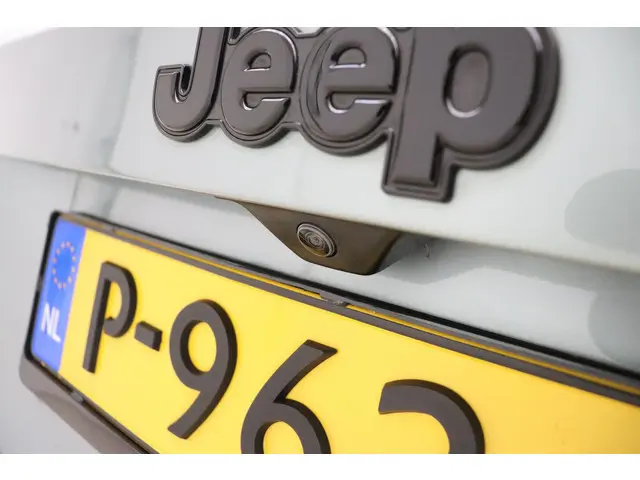 Jeep Renegade 1.5T e-Hybrid Upland 2022 Benzine 15
