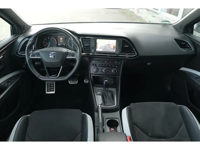 SEAT Leon ST Cupra 265pk Led Navi Pdc 2016 Benzine 4