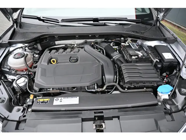 SEAT Leon ST 1.5 TSI FR Ultimate Edition 2020 Benzine 50