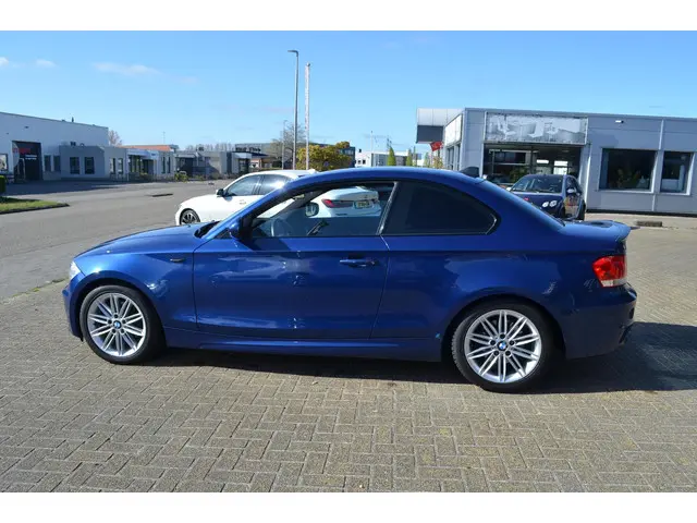 BMW 1 Serie Coupé 120i M Sport Edition 2012 Benzine 8