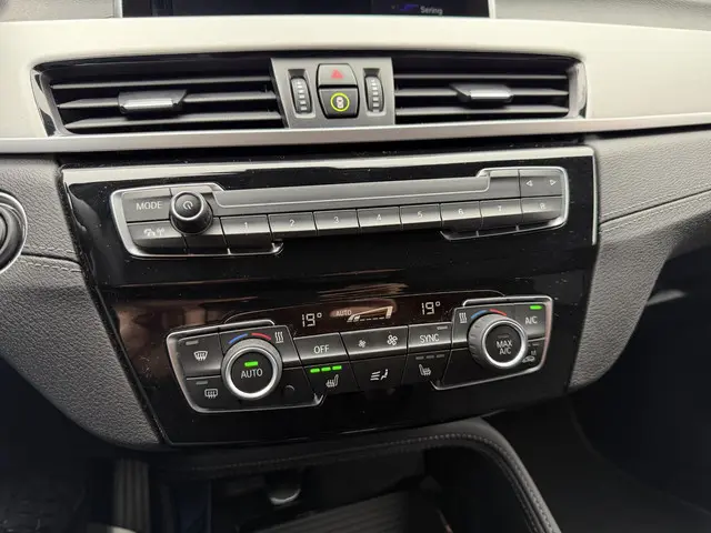 BMW X2 sDrive18i Nieuwstaat! 2022 Benzine 6