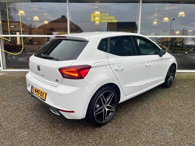 SEAT Ibiza 1.5 TSI EVO FR Business Intense 2018 Benzine 4