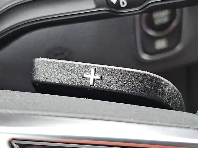 Mercedes-Benz eSprinter 320 2024 Elektrisch 12