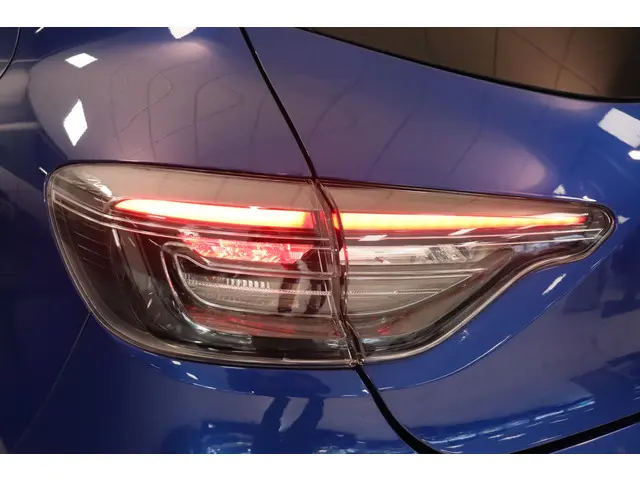 Renault Clio 1.0 TCe 90 GPF evolution 2024 Benzine 28