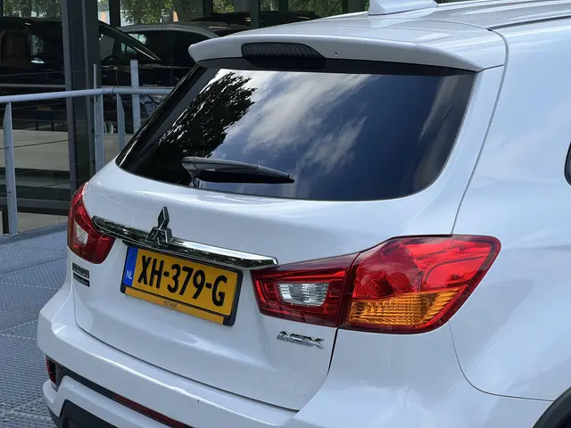 Mitsubishi ASX 1.6 Cleartec Connect Pro+ 2019 Benzine 30
